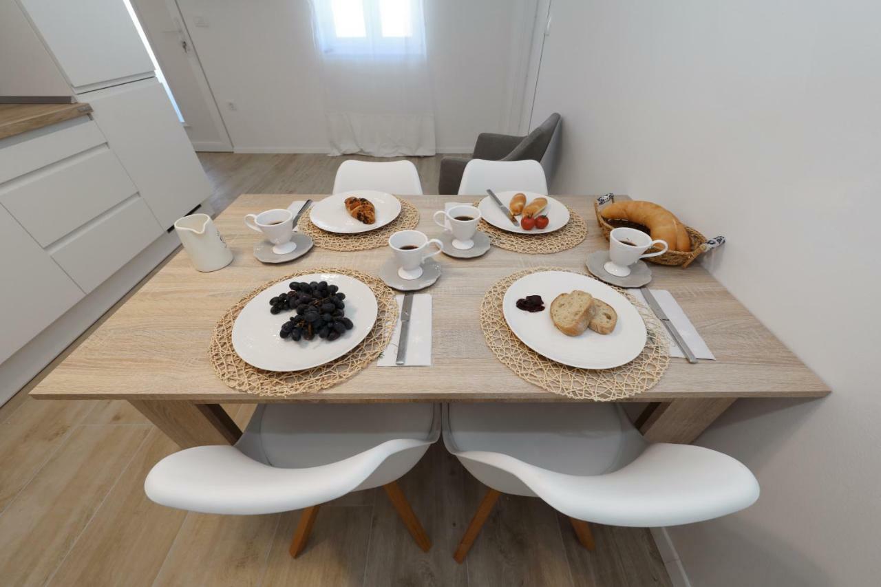 Apartmani Marta Zadar Zewnętrze zdjęcie